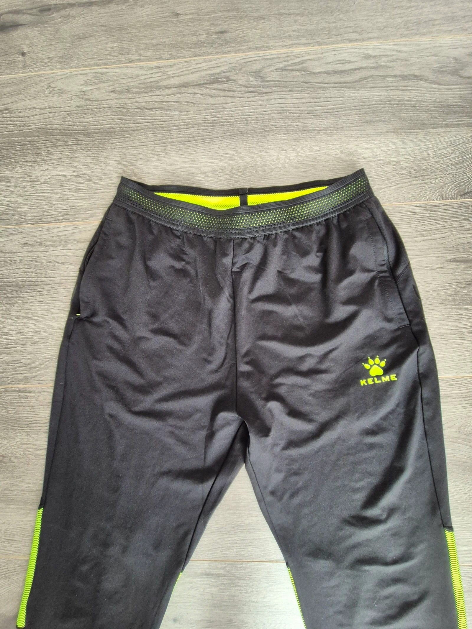 Kelme sports pants track pants black neon yellow size L / M – photo 2